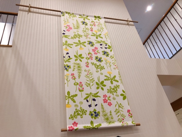 春のタペストリーです。